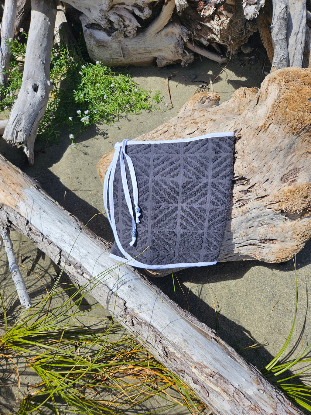 Towel Wrap - Geometric Black